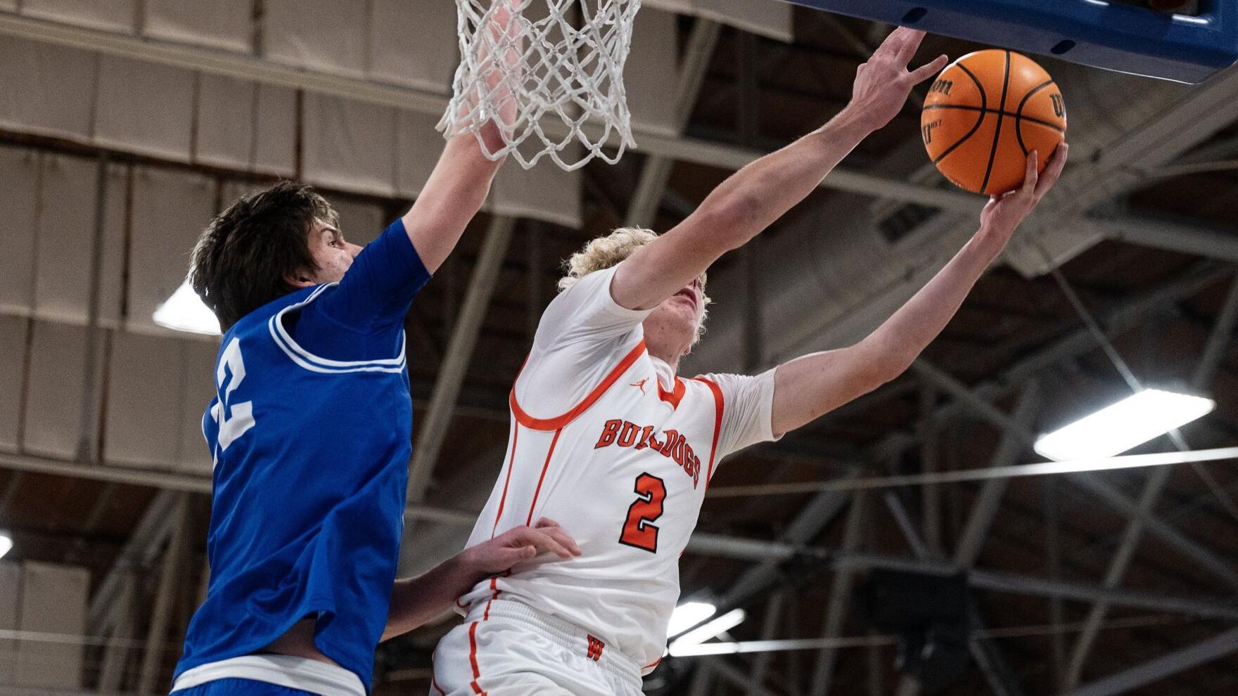 Freeburg-Columbia Holiday Tournament, title game: Waterloo 52, Columbia 37